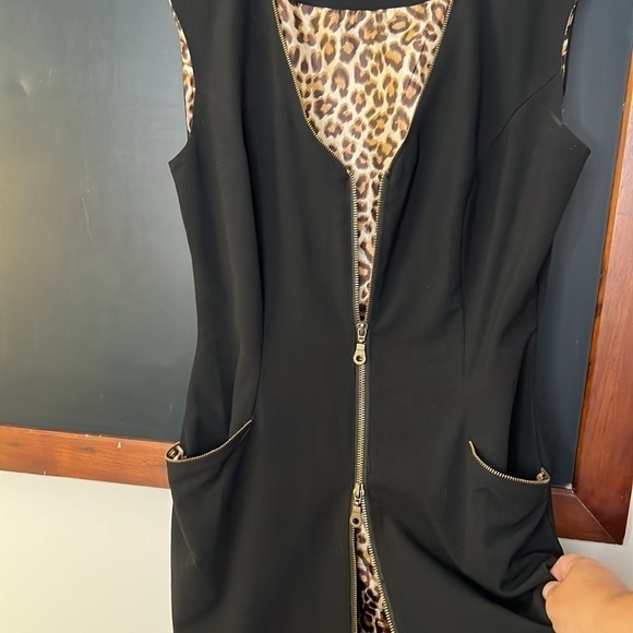 WD NY Women Size 8 Black Dress Leopard Print Lining Zippered Pockets - Picture 7 of 7
